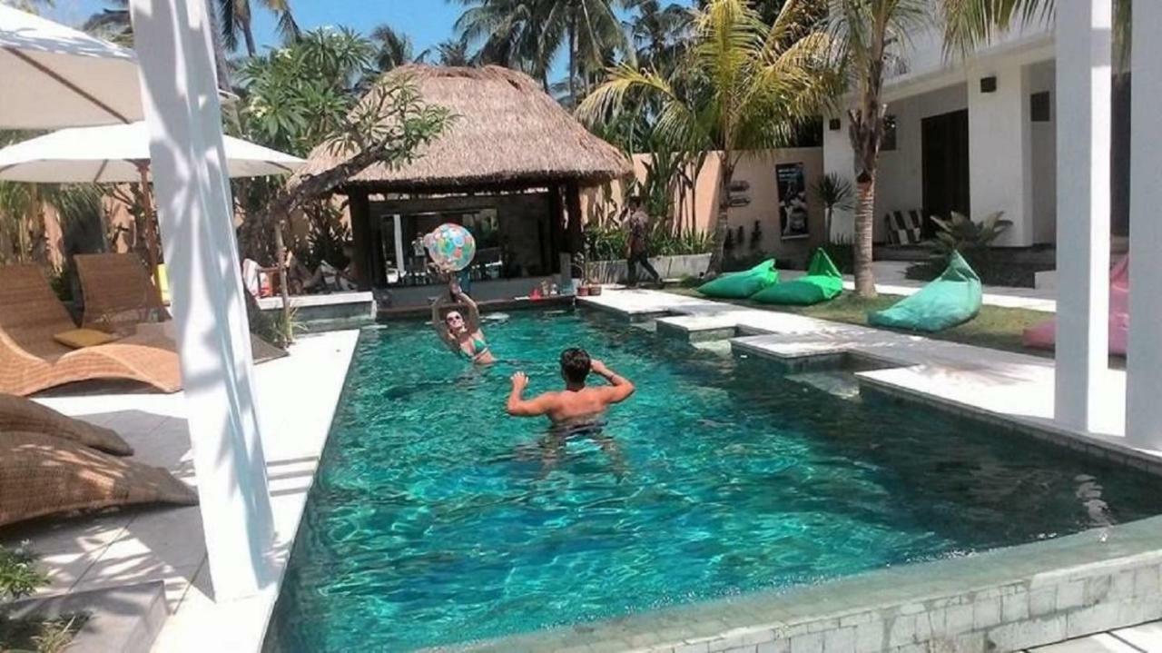 Hotel Zamburger Lombok - Previously Alam Mimpi Hotel Mangsit Exterior photo